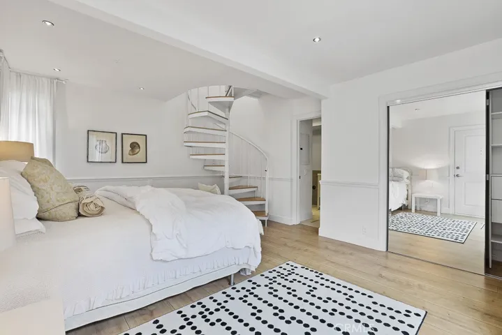 377 Mermaid Street 3, Laguna Beach, California 92651