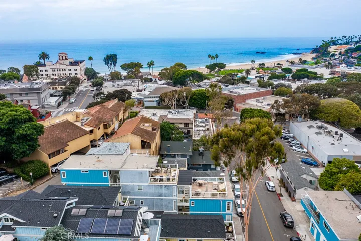 377 Mermaid Street 3, Laguna Beach, California 92651