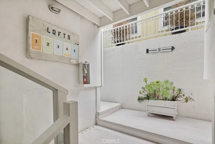 377 Mermaid Street 3, Laguna Beach, California 92651