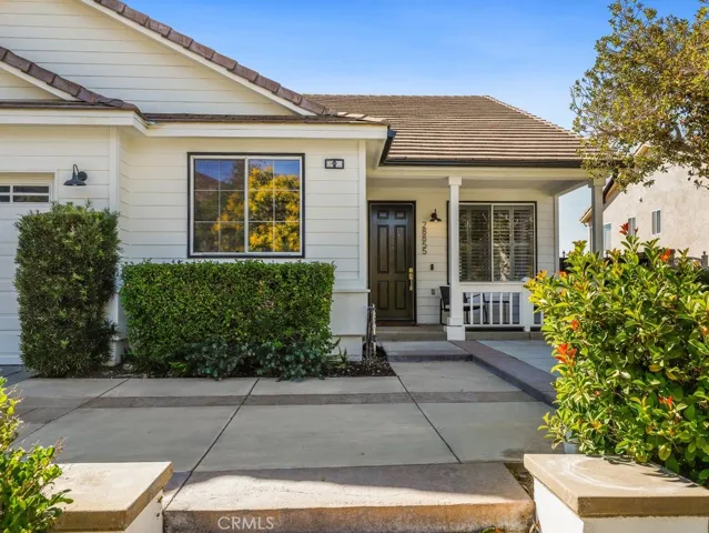 28855 Garnet Canyon Drive, Saugus, California 91390