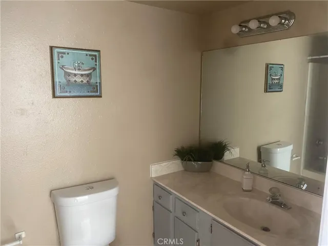 16465 Green Tree Boulevard 45, Victorville, California 92395