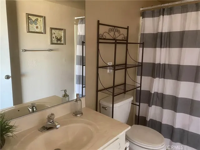 16465 Green Tree Boulevard 45, Victorville, California 92395
