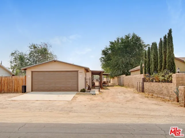 3332 E Avenue R12, Palmdale, California 93550