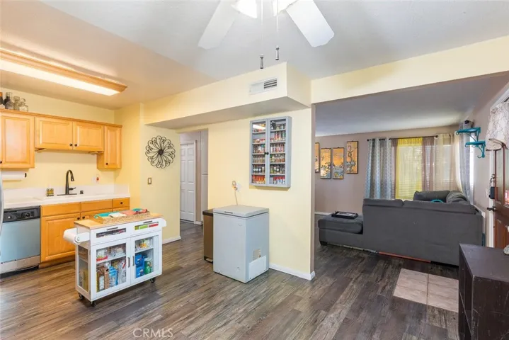 525 N Beech 22, Escondido, California 92025