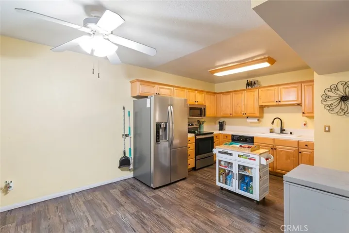 525 N Beech 22, Escondido, California 92025