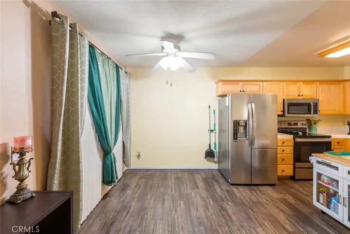 525 N Beech 22, Escondido, California 92025