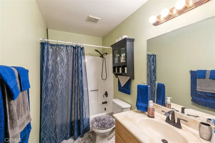 525 N Beech 22, Escondido, California 92025