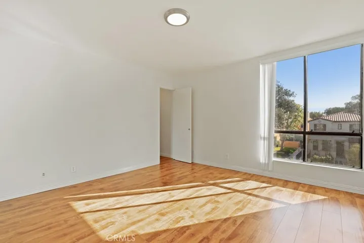 125 N Allen Avenue 214, Pasadena, California 91106