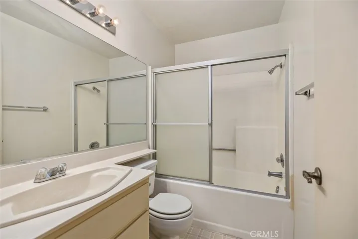 94 Alicante Aisle, Irvine, California 92614