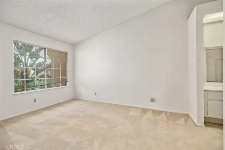 94 Alicante Aisle, Irvine, California 92614