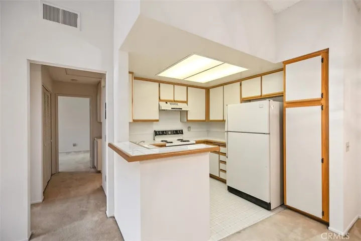 94 Alicante Aisle, Irvine, California 92614