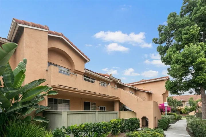94 Alicante Aisle, Irvine, California 92614