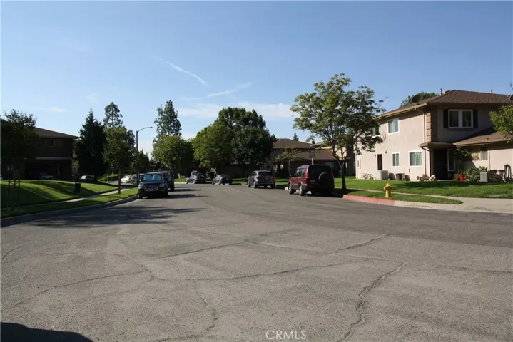 1290 Ave De La Suerte, Azusa, California 91702