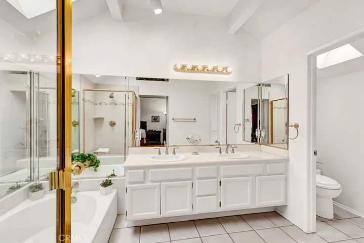 1150 W Capitol Drive 83, San Pedro, California 90732