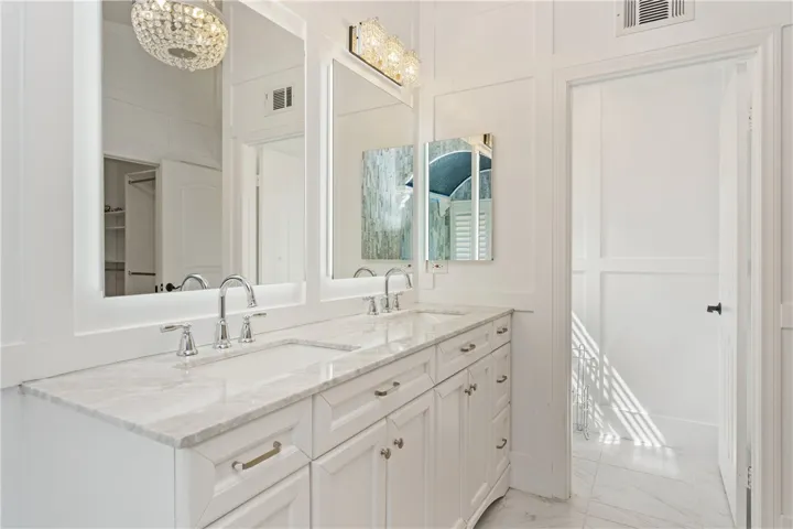 8668 E Sunnywalk Lane, Anaheim Hills, California 92808