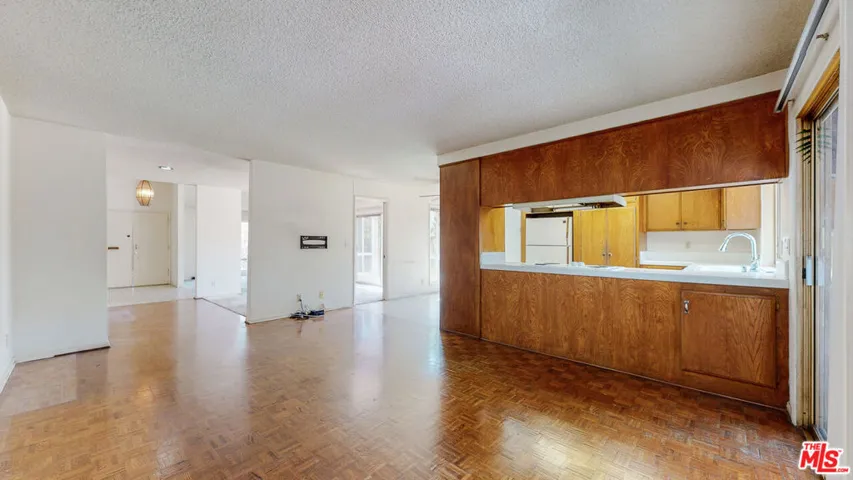 1641 S Carnelian Street, Anaheim, California 92802