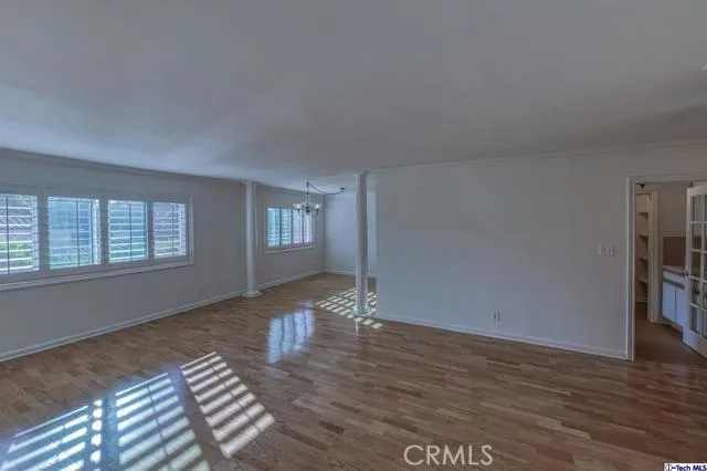 10707 Camarillo Street 211, North Hollywood, California 91602