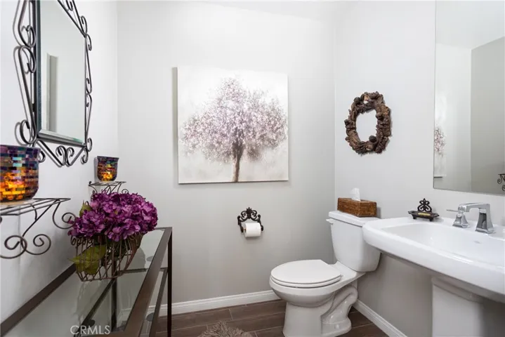 Powder room