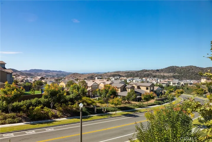 87 Promesa Avenue, Rancho Mission Viejo, California 92694