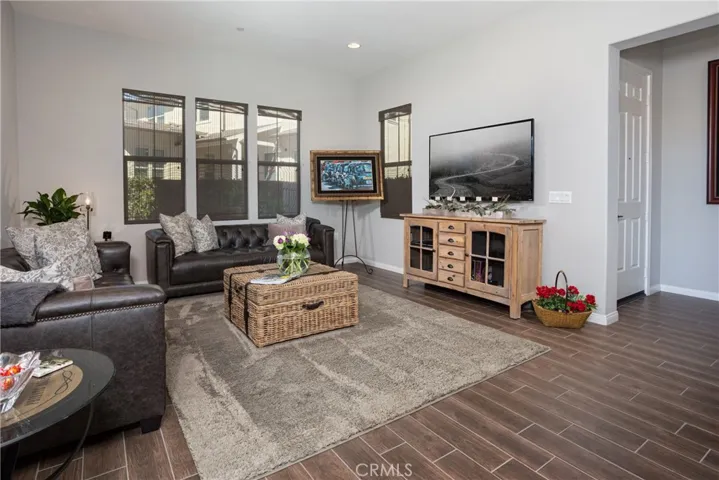 87 Promesa Avenue, Rancho Mission Viejo, California 92694
