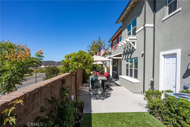 87 Promesa Avenue, Rancho Mission Viejo, California 92694