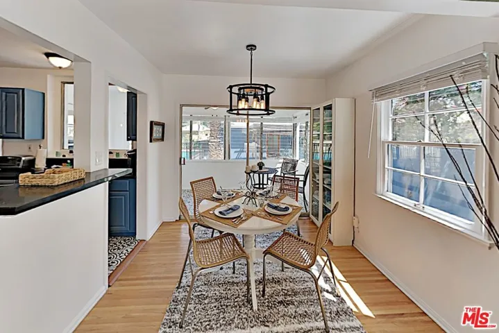 6306 Morella Avenue, North Hollywood, California 91606