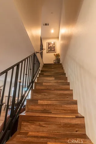 9324 California Avenue, South Gate, California 90280