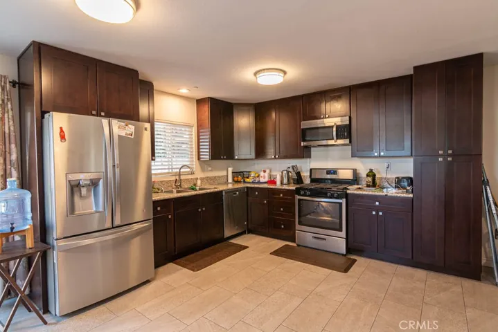 9324 California Avenue, South Gate, California 90280