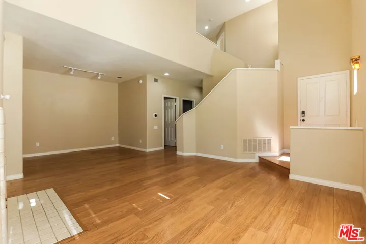 19545 Highridge Way, Lake Forest, California 92679