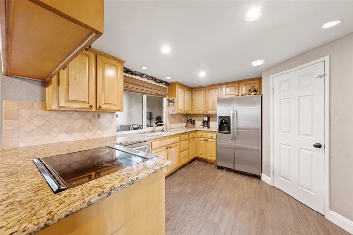 29260 Mammoth Place, Canyon Lake, California 92587