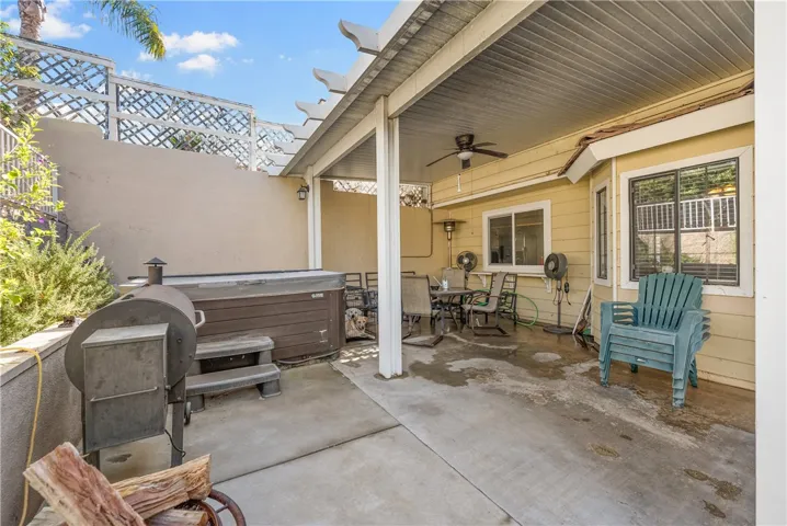 29260 Mammoth Place, Canyon Lake, California 92587