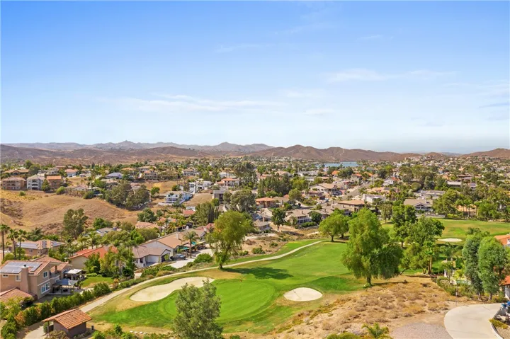 29260 Mammoth Place, Canyon Lake, California 92587