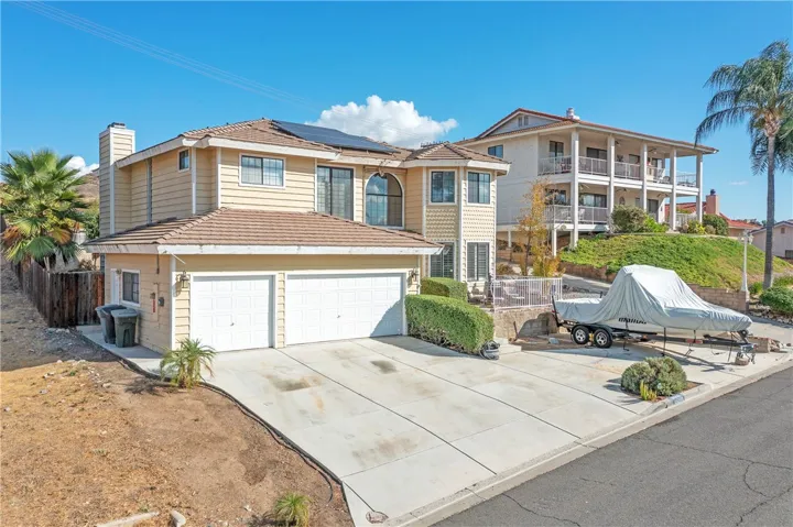 29260 Mammoth Place, Canyon Lake, California 92587