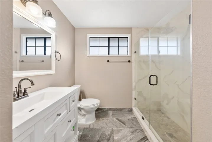 29260 Mammoth Place, Canyon Lake, California 92587