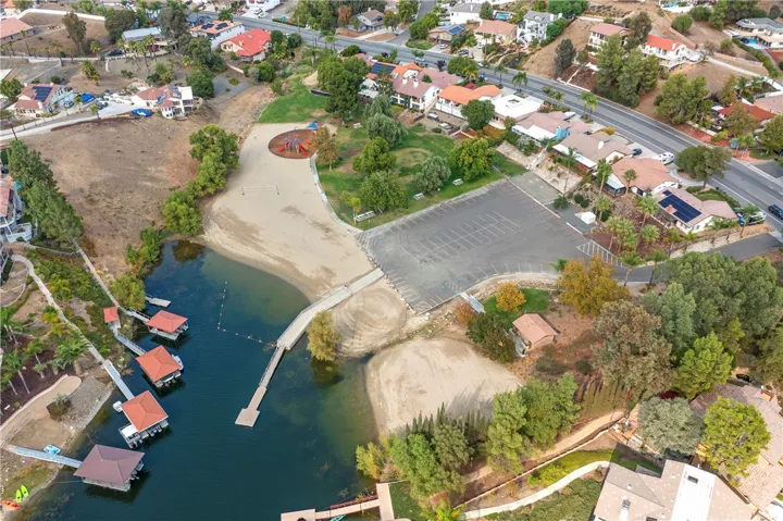 29260 Mammoth Place, Canyon Lake, California 92587