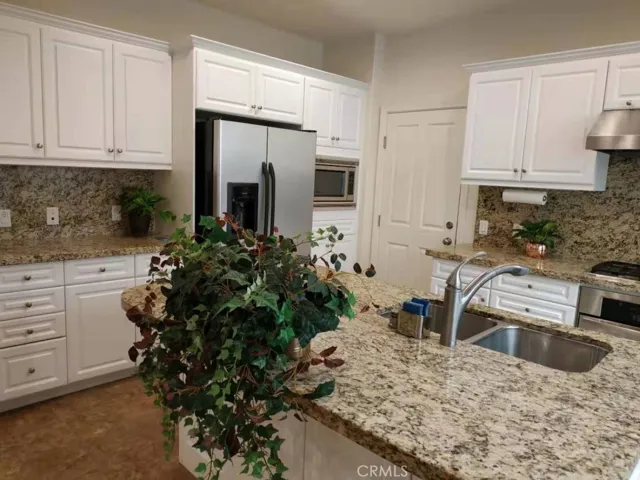 82 Costa Brava, Irvine, California 92620