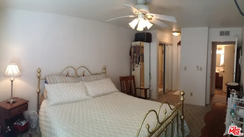 24761 Sand Wedge Lane, Valencia, California 91355