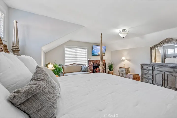 6182 Acacia Avenue, Garden Grove, California 92845