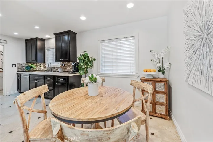 6182 Acacia Avenue, Garden Grove, California 92845