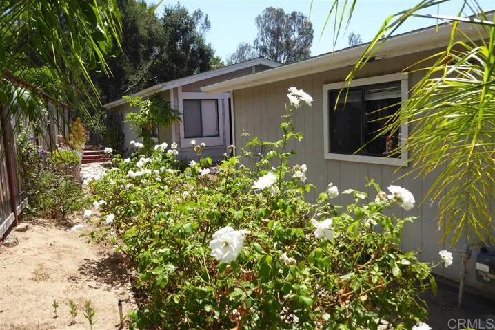 2312 Azure Lane, Vista, California 92081