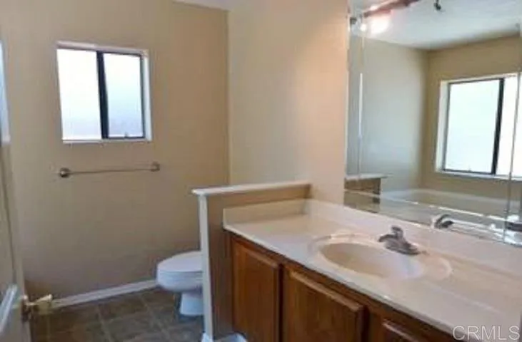 2312 Azure Lane, Vista, California 92081