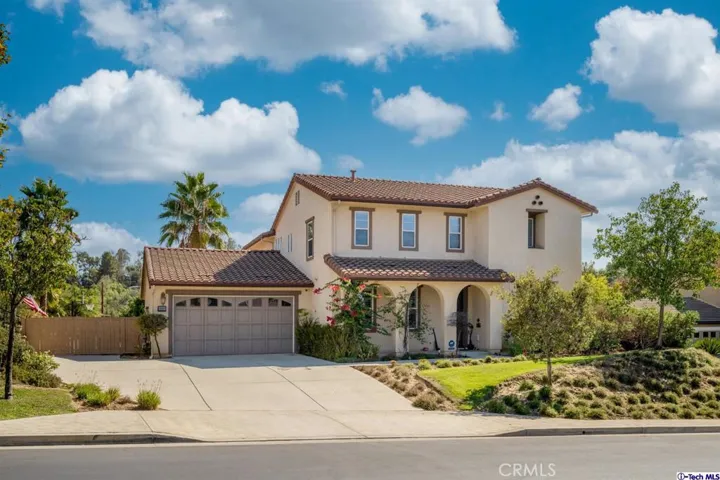 10880 Oak Mountain Place, Sunland, California 91040
