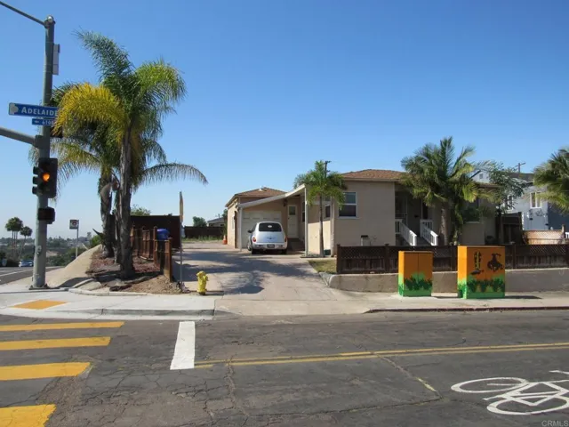 6095 Adelaide Avenue, San Diego, California 92115