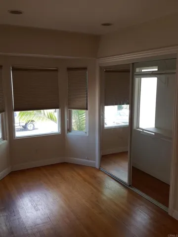 6095 Adelaide Avenue, San Diego, California 92115