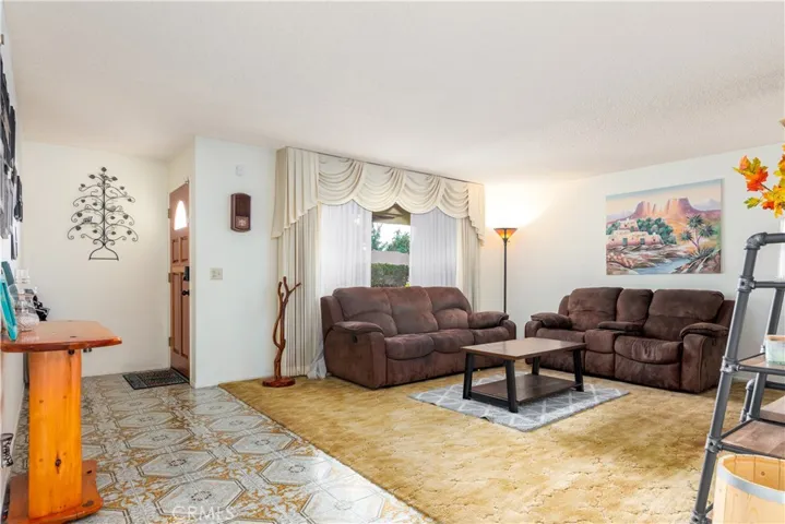 43116 Babcock Avenue, Hemet, California 92544