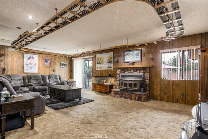 43116 Babcock Avenue, Hemet, California 92544