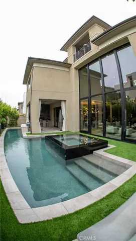 59 Iluna, Irvine, California 92618