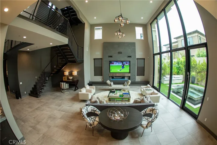 59 Iluna, Irvine, California 92618