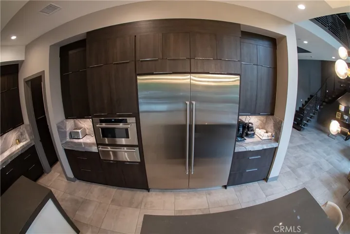 59 Iluna, Irvine, California 92618