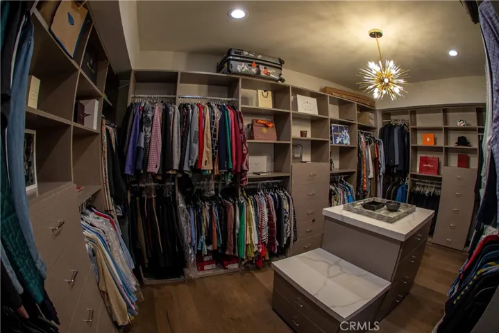 59 Iluna, Irvine, California 92618
